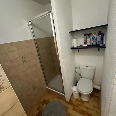 Apartment A Deux Pas De La Gare Sete